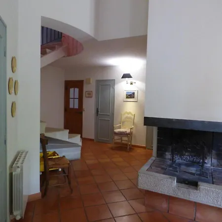 Les Muriers Tatil Evi *